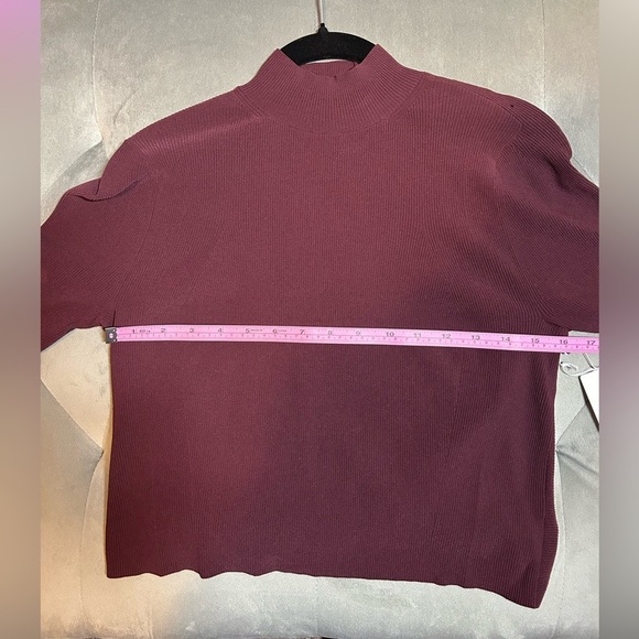 Lululemon Athletica Garnet Ribbed-Knit Twist Back Mockneck Sweater. - Picture 7 of 10